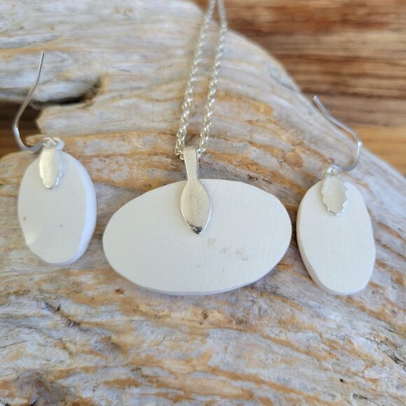 Vintage Broken China Pendant Necklace & Earring Set - Picture 3 of 3